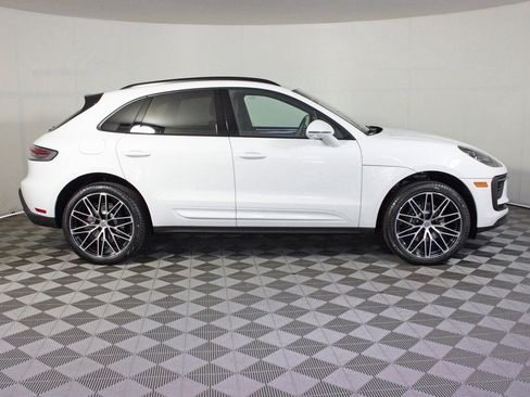 Certified 2026 Porsche Macan image 8