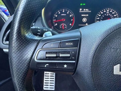 Used 2022 Kia Stinger GT-Line RWD image 17