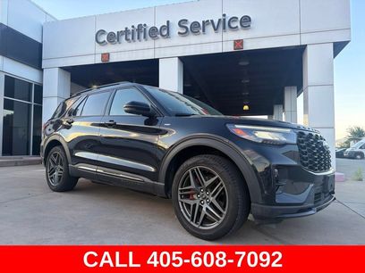 Used 2025 Ford Explorer ST-Line w/ ST-Line Street Pack