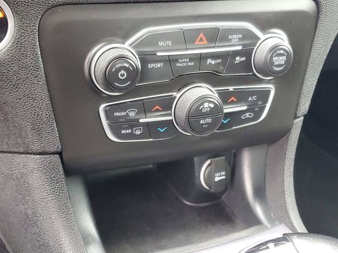 Used 2021 Dodge Charger SXT w/ Driver Convenience Group AWD/4WD image 21