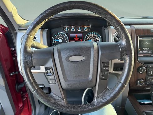 Used 2013 Ford F150 Lariat w/ Luxury Equipment Group image 10