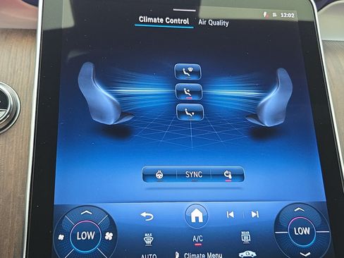 Certified 2026 Mercedes-Benz GLC 300 image 24