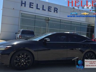 Used 2022 Nissan Maxima SR w/ Sport Mat Group