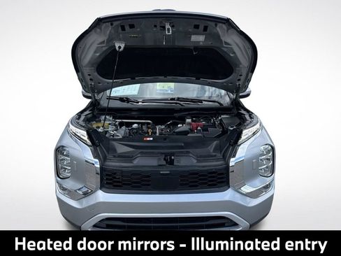 Used 2023 Mitsubishi Outlander SE AWD/4WD image 14