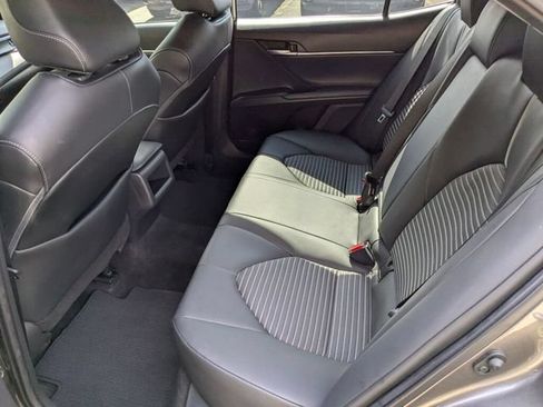 Used 2021 Toyota Camry SE FWD image 30