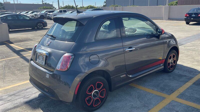 Used 2018 FIAT 500 e w/ Esport Package FWD image 6
