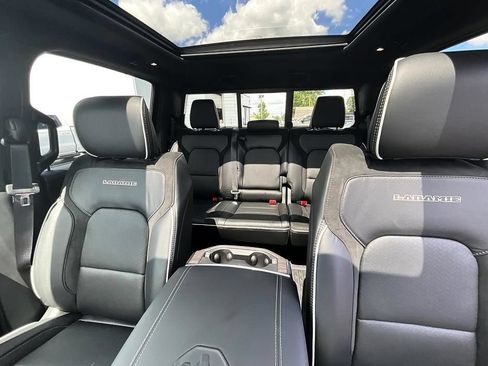 New 2026 RAM 1500 Laramie AWD/4WD image 35