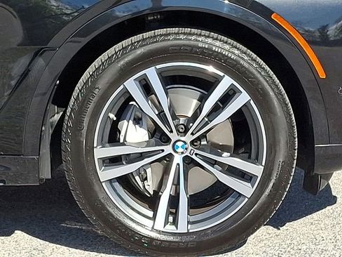 Used 2023 BMW X7 xDrive40i w/ Executive Package image 13