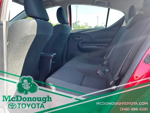 Used 2016 Toyota Prius C Three FWD image 7
