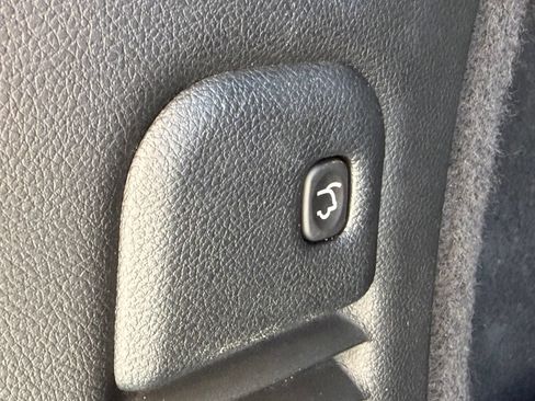 Used 2022 Dodge Durango SRT w/ Technology Group AWD/4WD image 13
