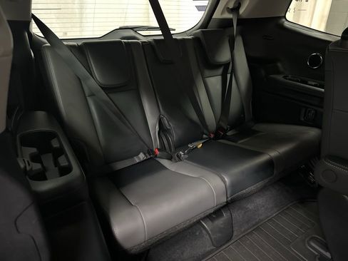 Used 2023 Subaru Ascent Onyx Edition Limited image 22