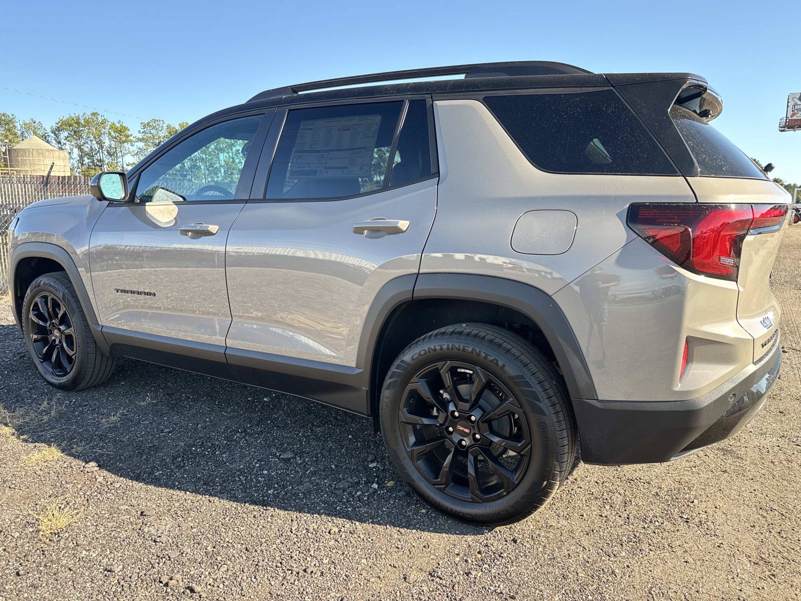 New 2027 GMC Terrain Elevation FWD image 5