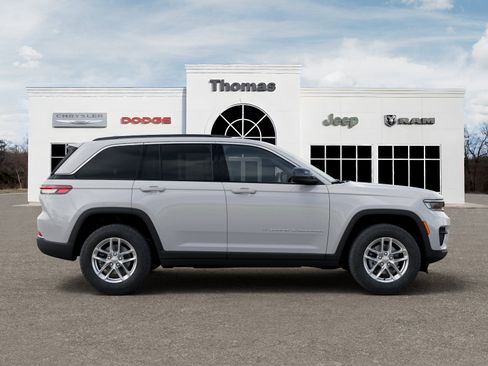 New 2026 Jeep Grand Cherokee Laredo X image 21