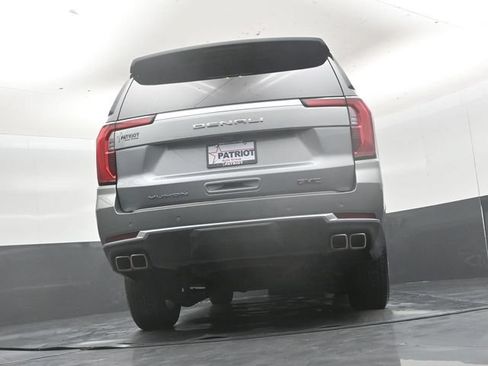 Used 2025 GMC Yukon XL Denali AWD/4WD image 45