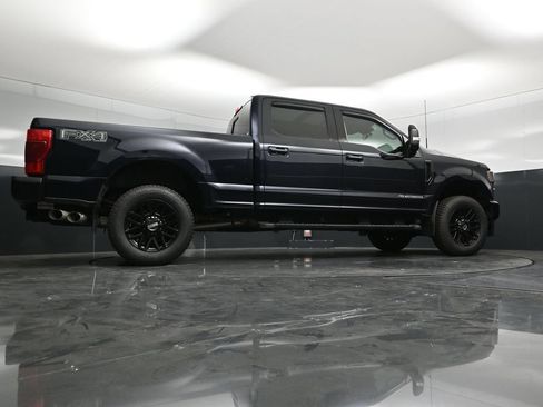 Used 2022 Ford F250 Lariat w/ Black Appearance Package AWD/4WD image 49
