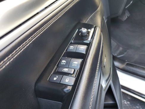Used 2024 Jeep Wagoneer L 4WD image 15