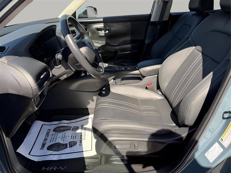 Used 2023 Honda HR-V EX-L image 18