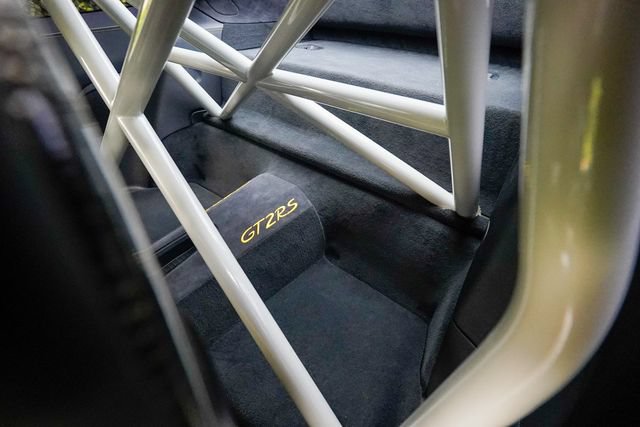 Used 2018 Porsche 911 GT2 RS RWD image 83