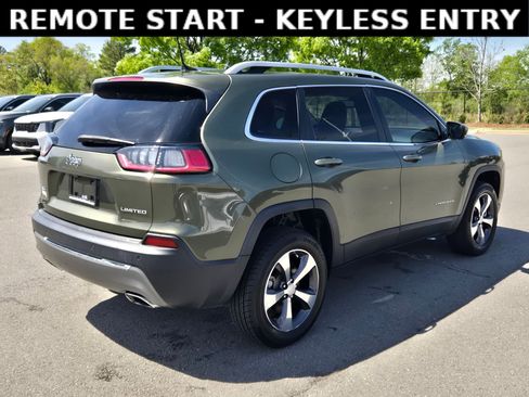 Used 2019 Jeep Cherokee Limited w/ Luxury Group AWD/4WD image 7