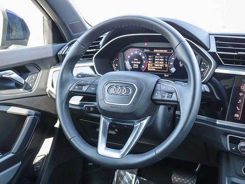 Used 2025 Audi Q3 2.0T Premium w/ Convenience Package image 20