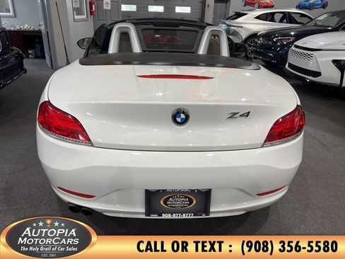 Used 2014 BMW Z4 sDrive28i RWD image 5