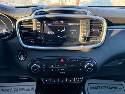 Used 2016 Kia Sorento SX w/ SXL Technology Package image 17