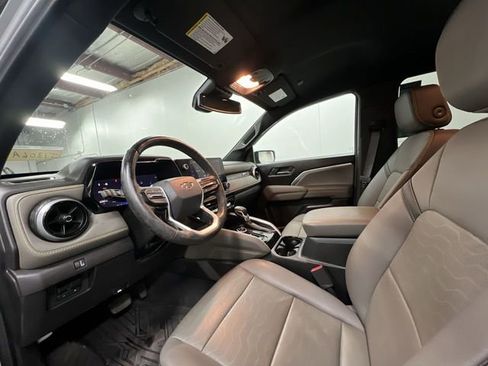 Certified 2025 Chevrolet Colorado ZR2 w/ Technology Package image 10