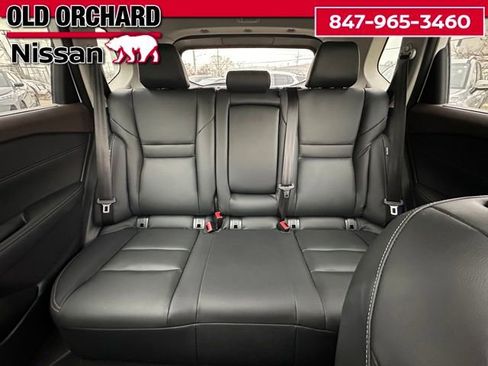 Used 2023 Nissan Rogue SL w/ SL Premium Package image 12