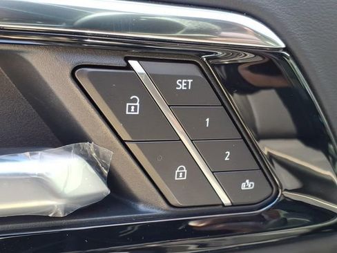 New 2026 Chevrolet Suburban Premier AWD/4WD image 10