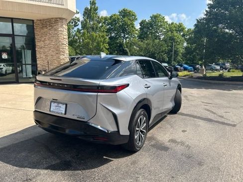 Used 2023 Lexus RZ 450e Premium w/ Technology Package AWD/4WD image 7