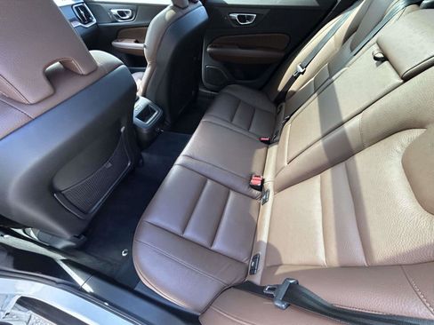 Certified 2025 Volvo V60 B5 Cross Country Plus image 13