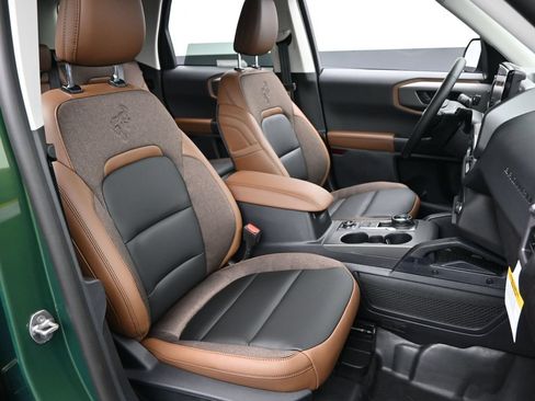 New 2025 Ford Bronco Sport Outer Banks w/ Sasquatch Outer Banks Package AWD/4WD image 24