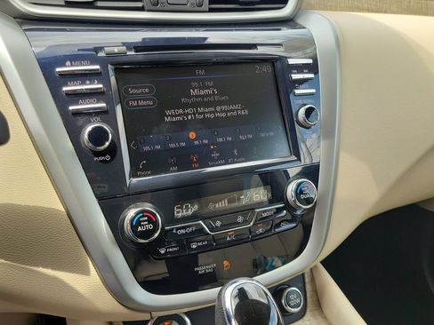 Certified 2022 Nissan Murano SL w/ SL Moonroof Package FWD image 28