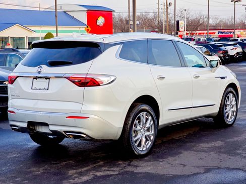 Used 2022 Buick Enclave Essence w/ Experience Buick Package image 23