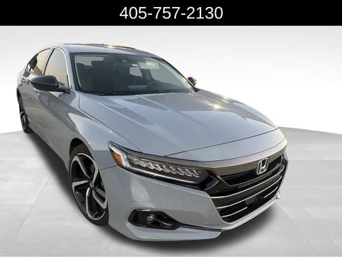 Used 2021 Honda Accord Sport Special Edition image 2