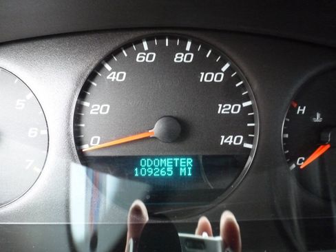 Used 2014 Chevrolet Impala Limited LS image 14