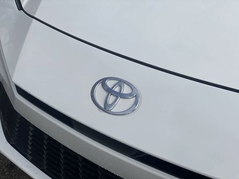 New 2026 Toyota Camry SE image 12