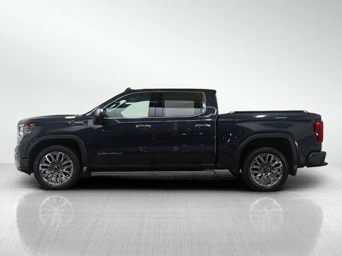 Used 2024 GMC Sierra 1500 Denali Ultimate image 2