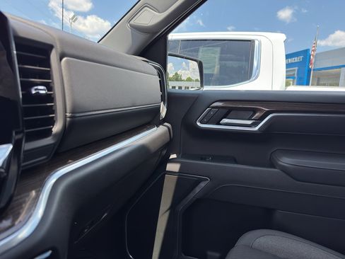 Used 2026 Chevrolet Silverado 1500 LT AWD/4WD image 20