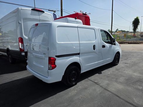 Used 2019 Nissan NV200 SV w/ Navigation Package image 7