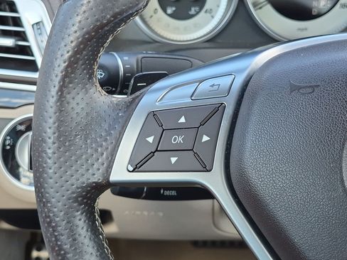 Certified 2015 Mercedes-Benz E 400 Cabriolet image 14