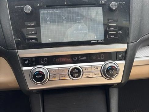 Used 2015 Subaru Outback 2.5i Premium AWD/4WD image 11