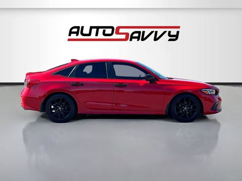 Used 2023 Honda Civic Sport image 8