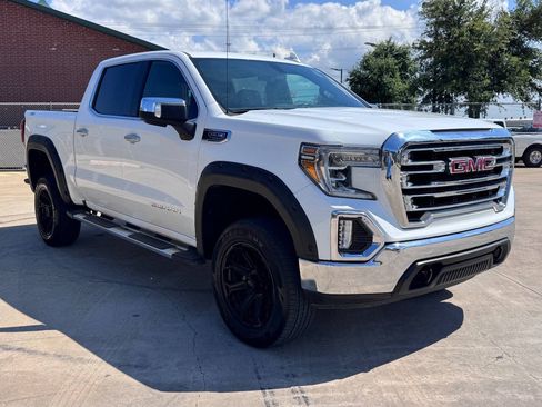 Used 2019 GMC Sierra 1500 SLT w/ SLT Premium Package AWD/4WD image 3