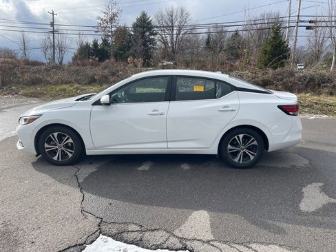 Used 2023 Nissan Sentra SV image 13