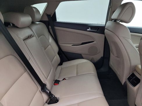 Used 2016 Hyundai Tucson Limited image 19