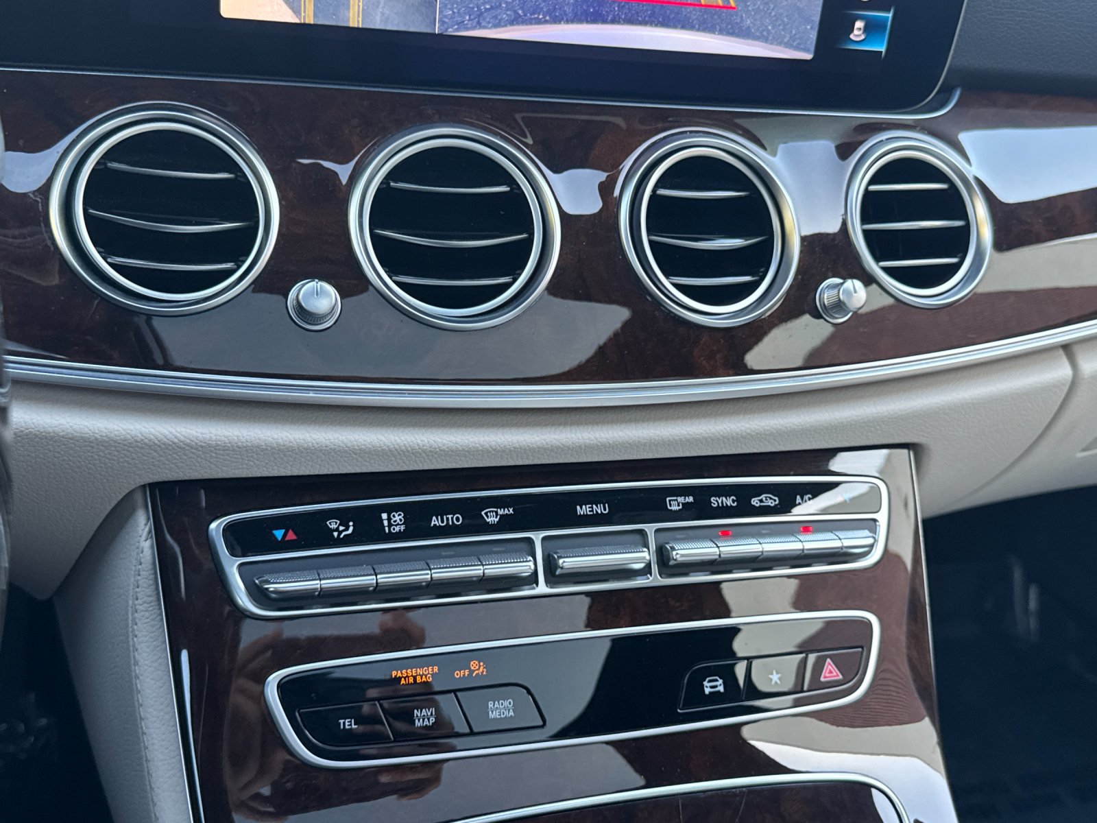 Certified 2022 Mercedes-Benz E 350 Sedan image 20