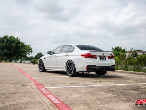 Used 2019 BMW M5 w/ Executive Package AWD/4WD image 45