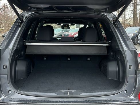 Certified 2025 Subaru Forester Premium AWD/4WD image 24