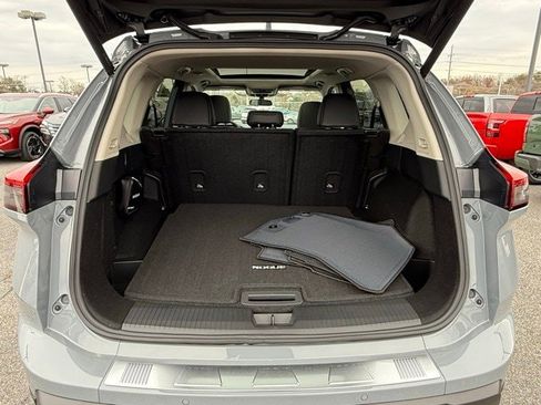 New 2026 Nissan Rogue SV w/ SV Premium Package image 17